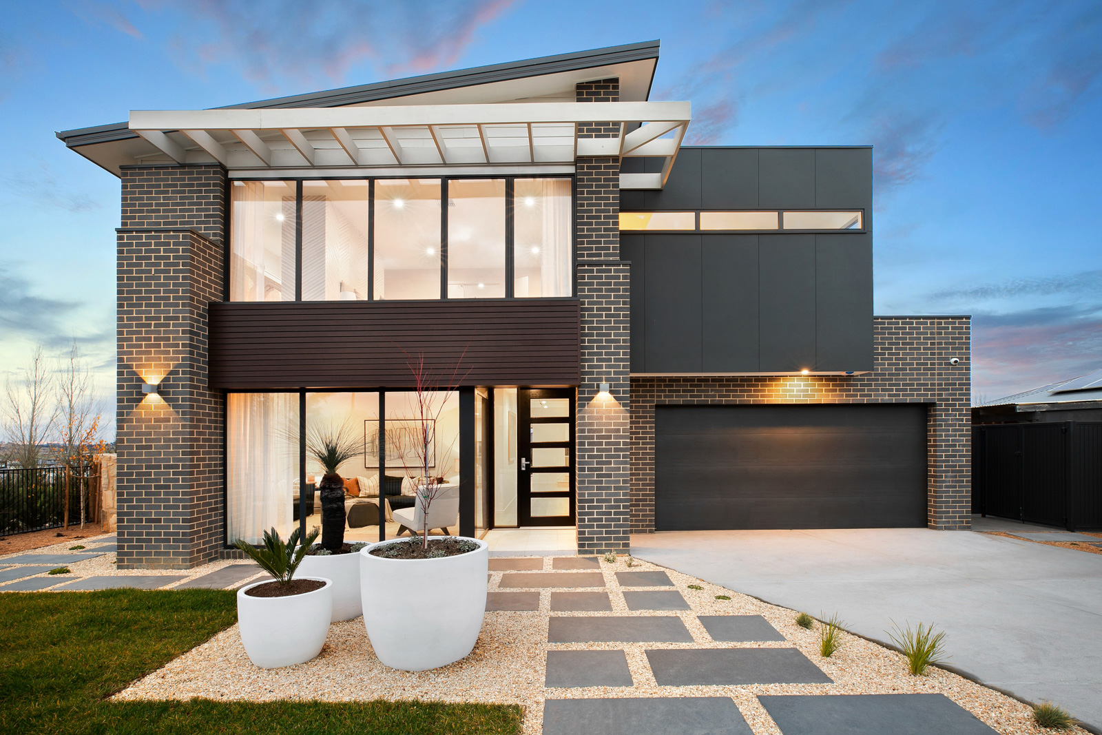 Capital 36 Metro facade