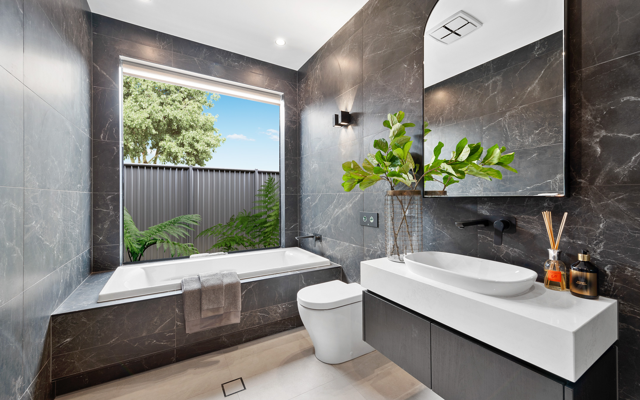 Oxford Marsden Park Display