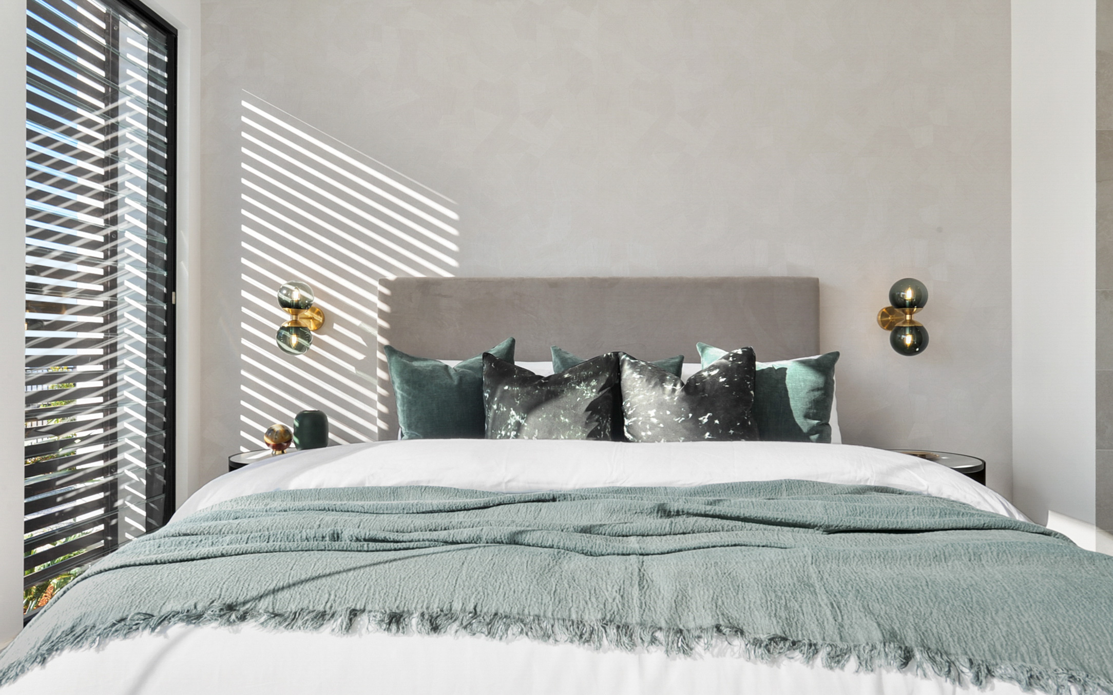 Oxford Marsden Park Display